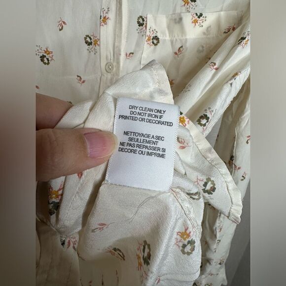 Equipment Silk Floral Blouse Button Down Sz S - Picture 6 of 7